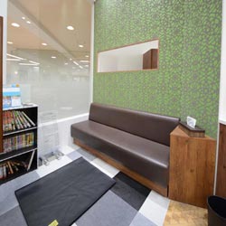 トロワギャルソン神辺店 新装工事(内装)